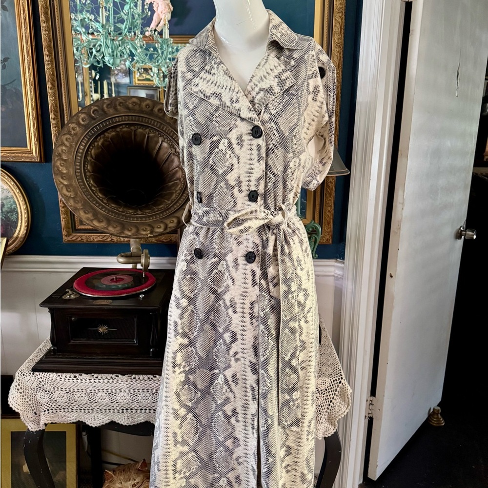 Love Token Ruth Sleeveless Trench Dress- Coat